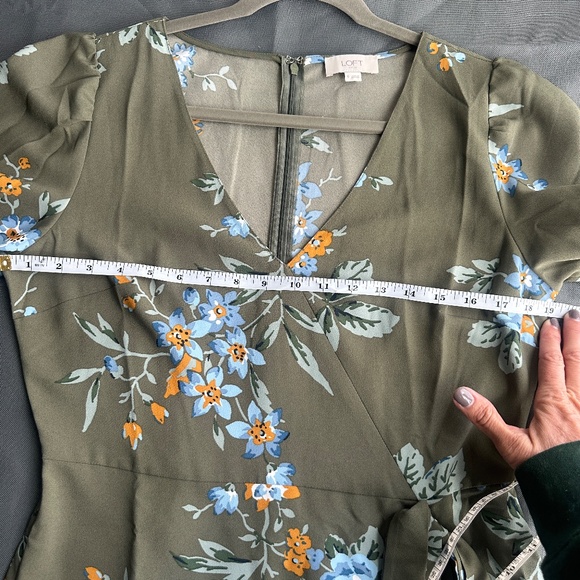 LOFT Floral Midi Wrap Dress – Olive Green - Picture 9 of 12